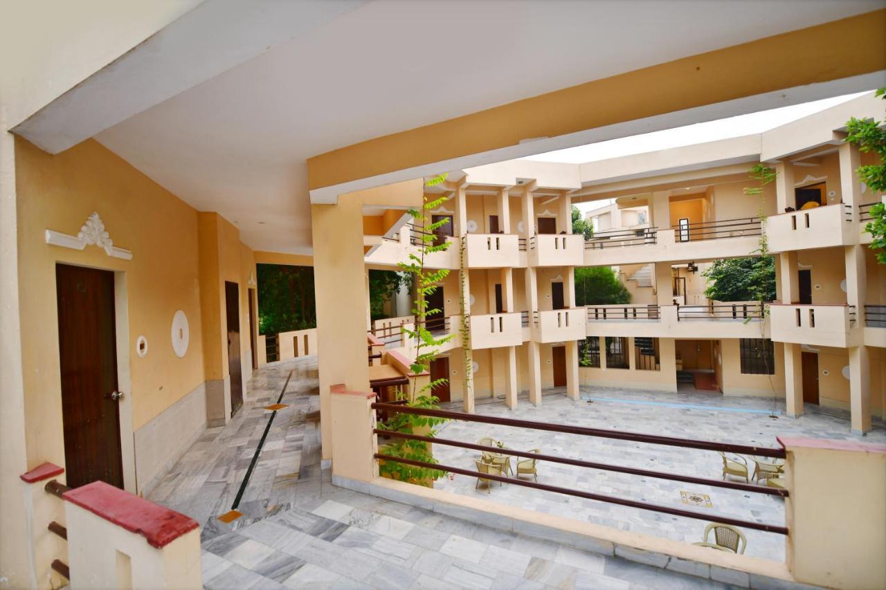 Pride Kadamb Kunj Resort Bharatpur Luaran gambar