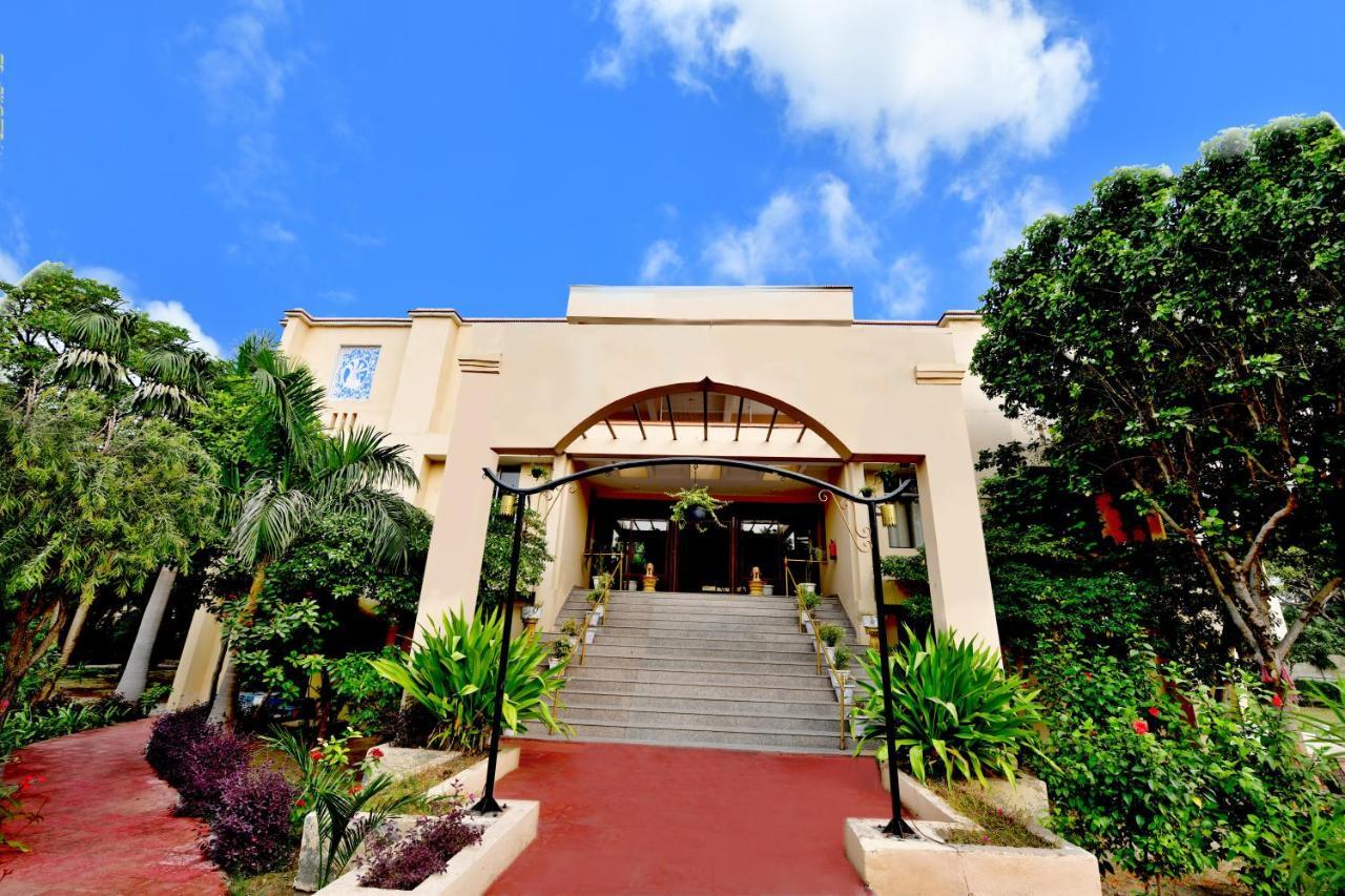 Pride Kadamb Kunj Resort Bharatpur Luaran gambar